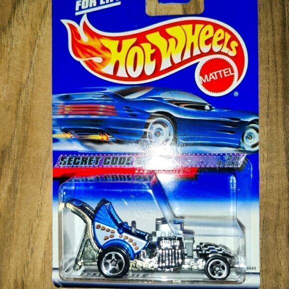 Hot Wheels 2000 Secret Code Series #2 of 4 Baby Boomer Collector Die-cast #046 - Picture 3 of 4